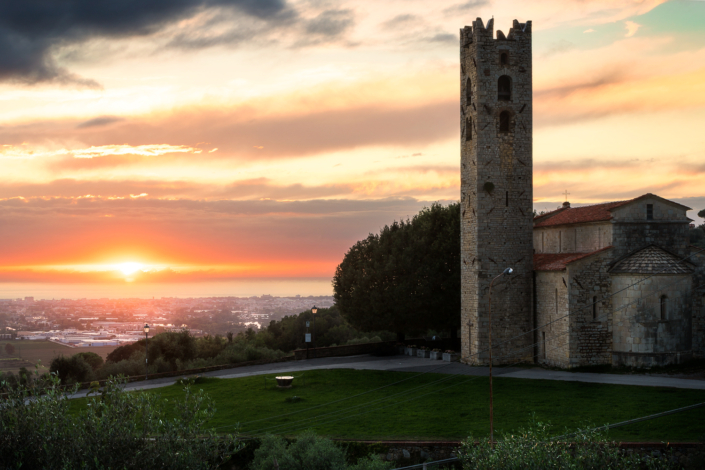 tramonto - Pieve a Elici - chiesa -sole - Luisotti Luigi - fotografo